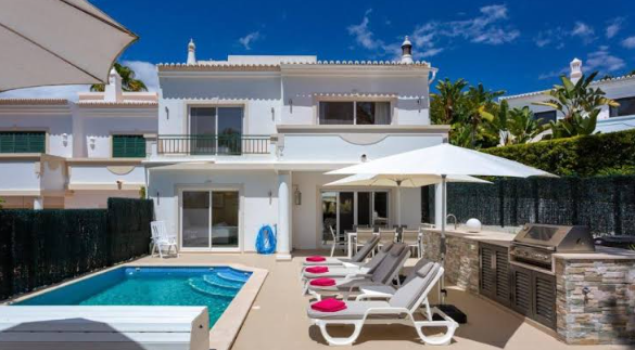 A Practical Guide to Evaluating Homes Before You Buy in Algarve Villa Rentals
